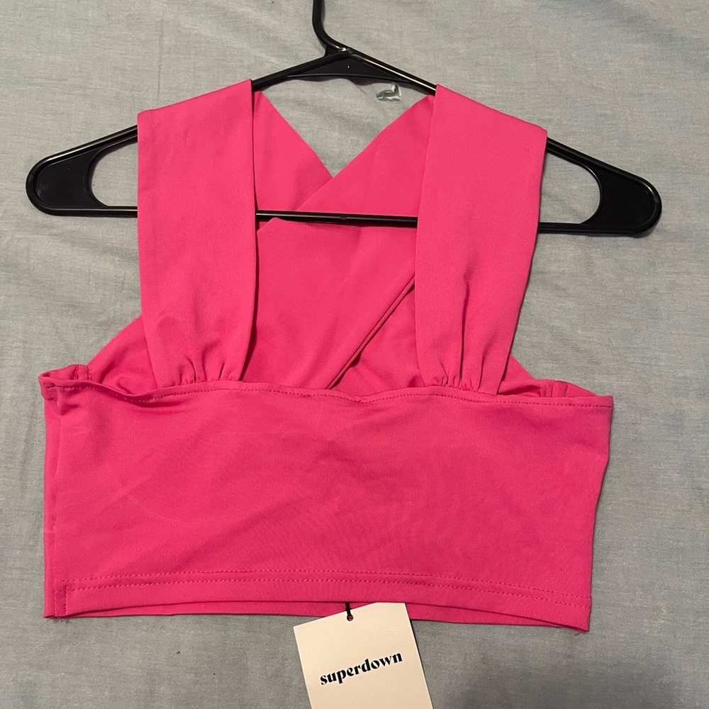 Superdown Vibrant Pink Top - Picture 5 of 6